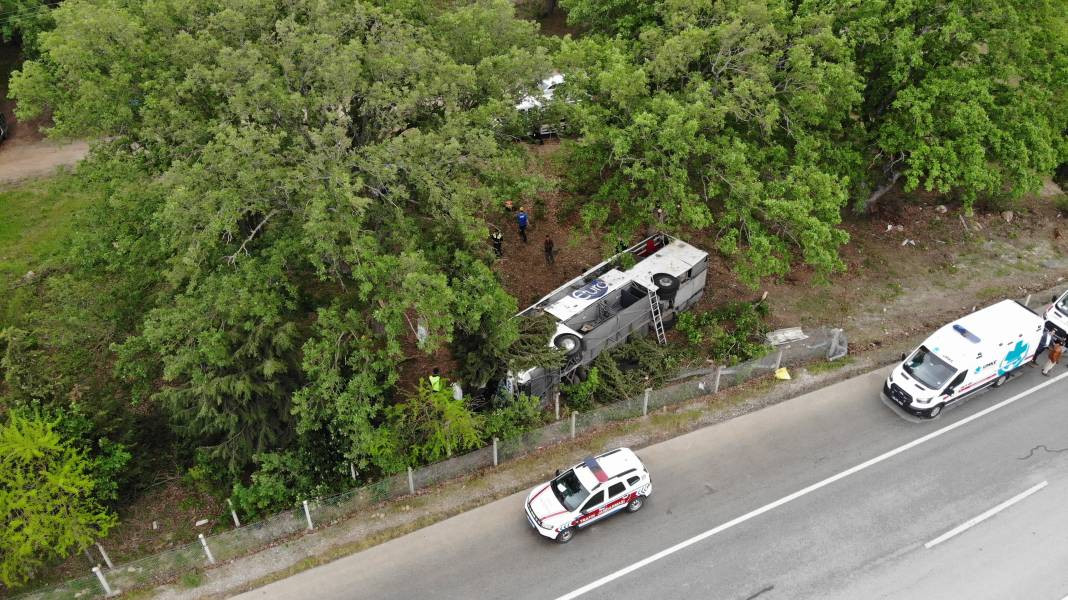 Kırklareli'nde yolcu otobüsü devrildi: 11 yaralı - Resim: 1